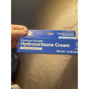 SET 0F 2 Hydrocortisone Cream Maximum Strength 1% Anti Itch 1.5 oz Each